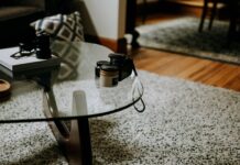 De voor- en nadelen van een glazen tafel