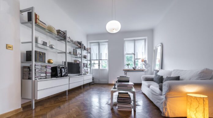 Maak je industrieel interieur af met een prachtige eiken wandplank industrieel interieur